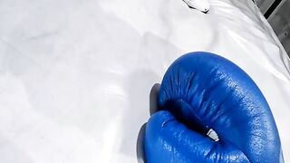 BTBW-02 Face-to-face MIX boxing woman win 02