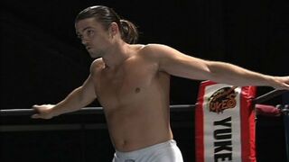 NJPW GREATESTMOMENTS KUSHIDA vs BRIAN KENDRICK