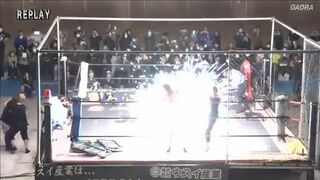Mayumi Ozaki & Saori Anou vs. Aja Kong & Hiroyo Matsumoto, Super Plasma Blast Death Match.