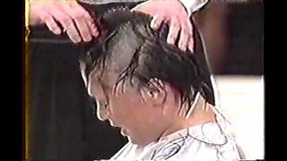 女子プロレス敗者髪切りマッチ　山田敏代