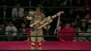 Kyoko Inoue (c) vs Akira Hokuto (04.01.1992)