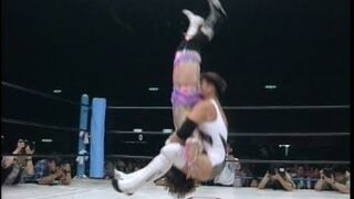 Plum Mariko (JWP) vs Yumiko Hotta (AJW)